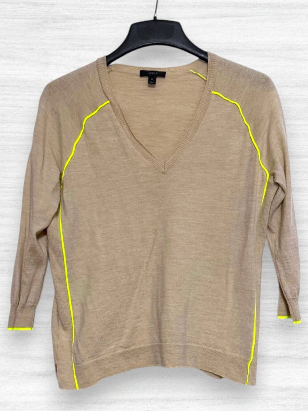 J.Crew Merino Tipped Side Panel Beige Tan V Neck Sweater 100% Wool Neon Trim M